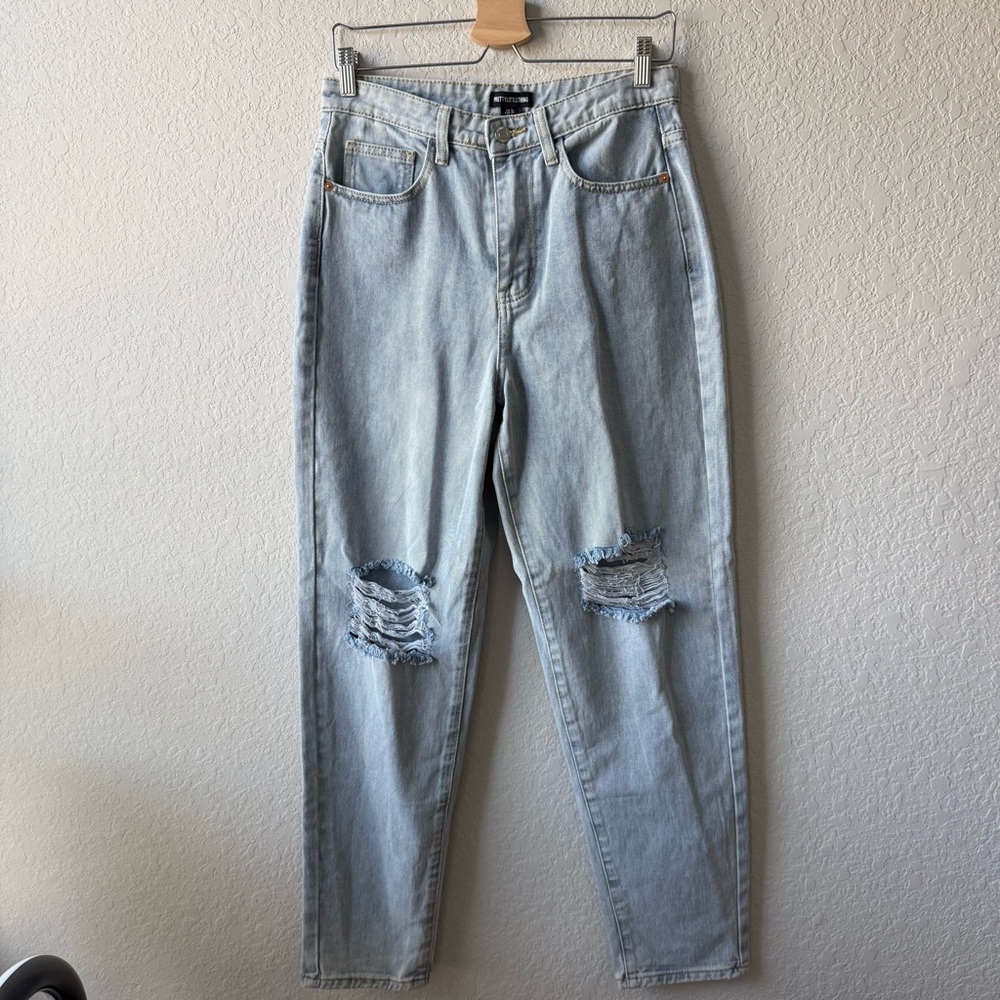 PrettyLittleThing Light Blue Ripped Boyfriend Jeans